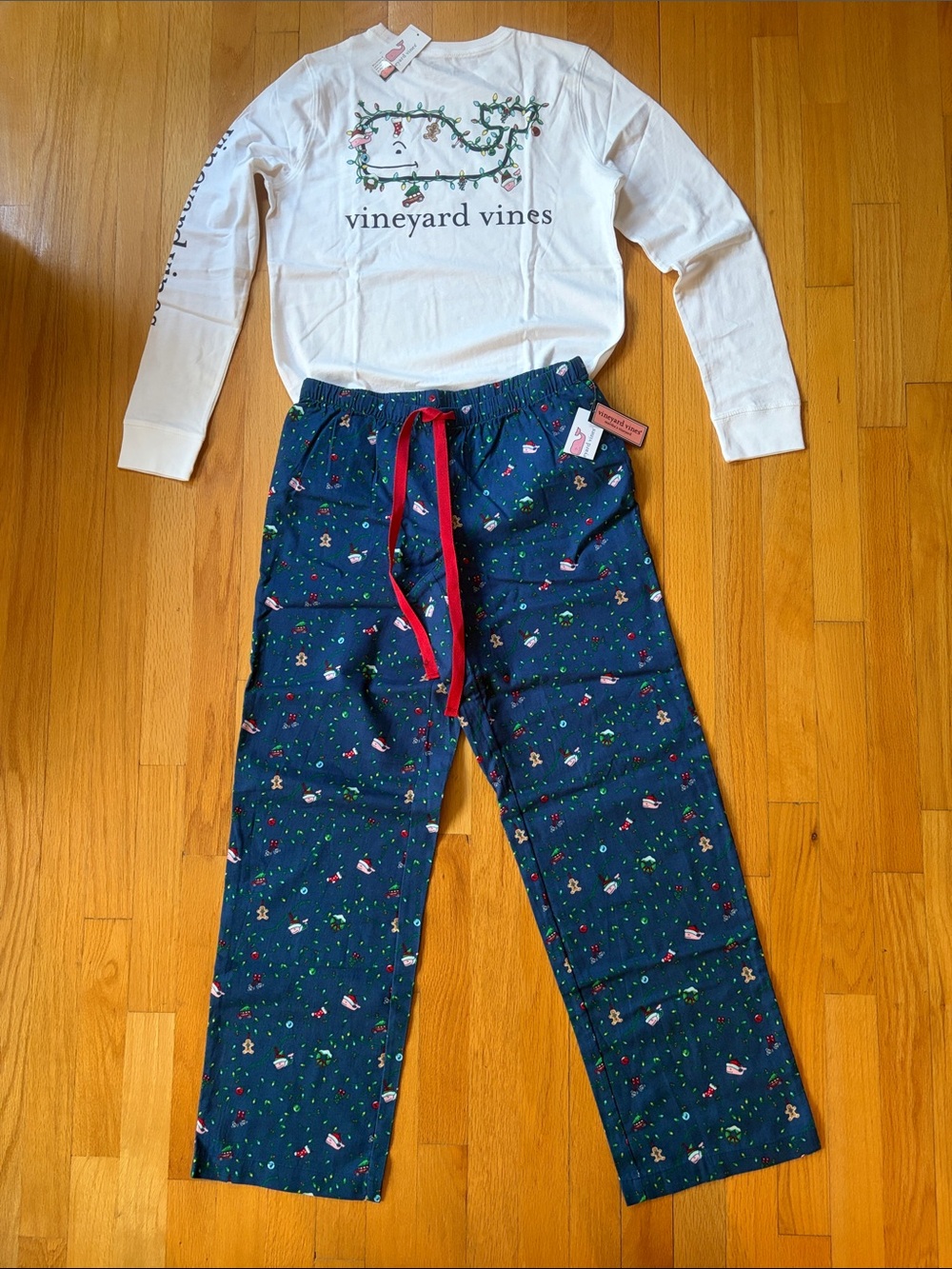 Vineyard Vines Navy and White Holiday Pajama Set with Red Drawstring